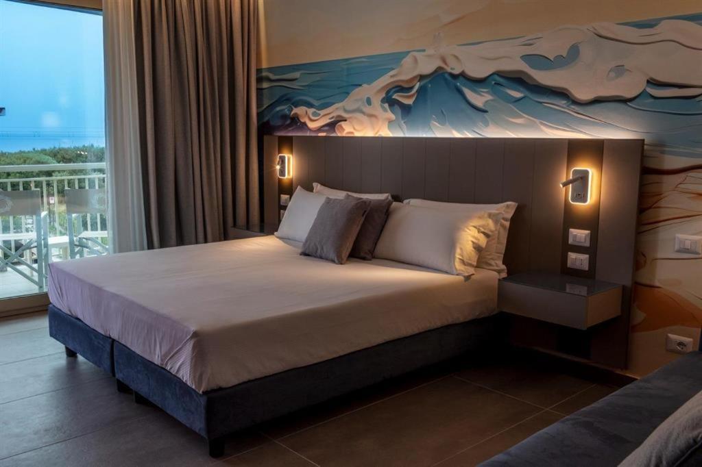 Riviera Del Sole Hotel Resort Spa Piraino Extérieur photo