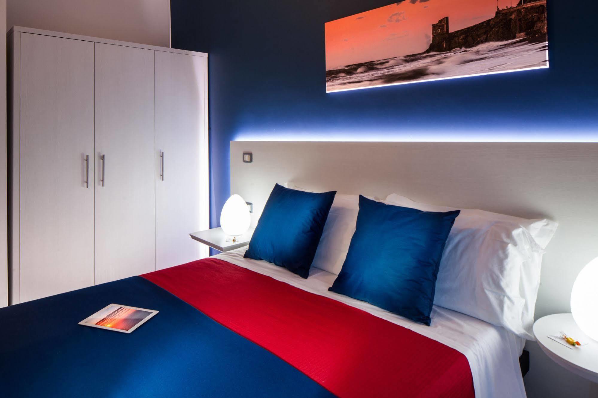 Riviera Del Sole Hotel Resort Spa Piraino Extérieur photo
